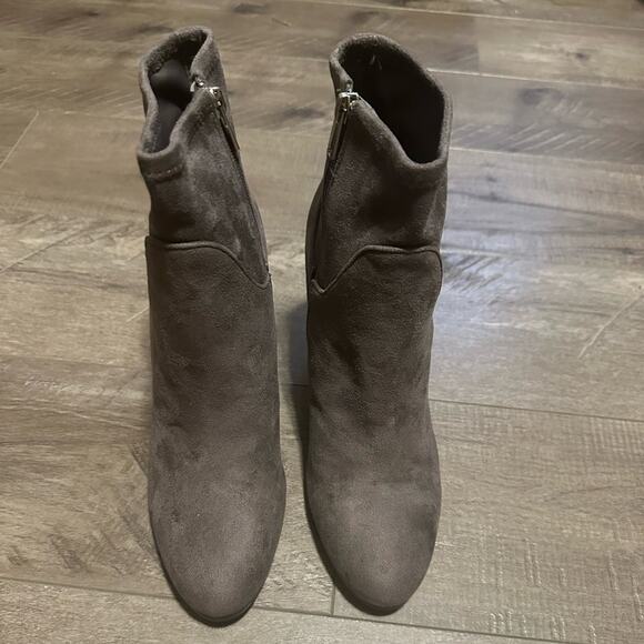 Sam Edelman Sia Ankle Boot Flint Grey Suede 10 NWOB - Picture 2 of 6